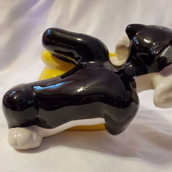 Sylvester & Tweety Bird Planter TM & Warner Brothers - Picture 5 of 8